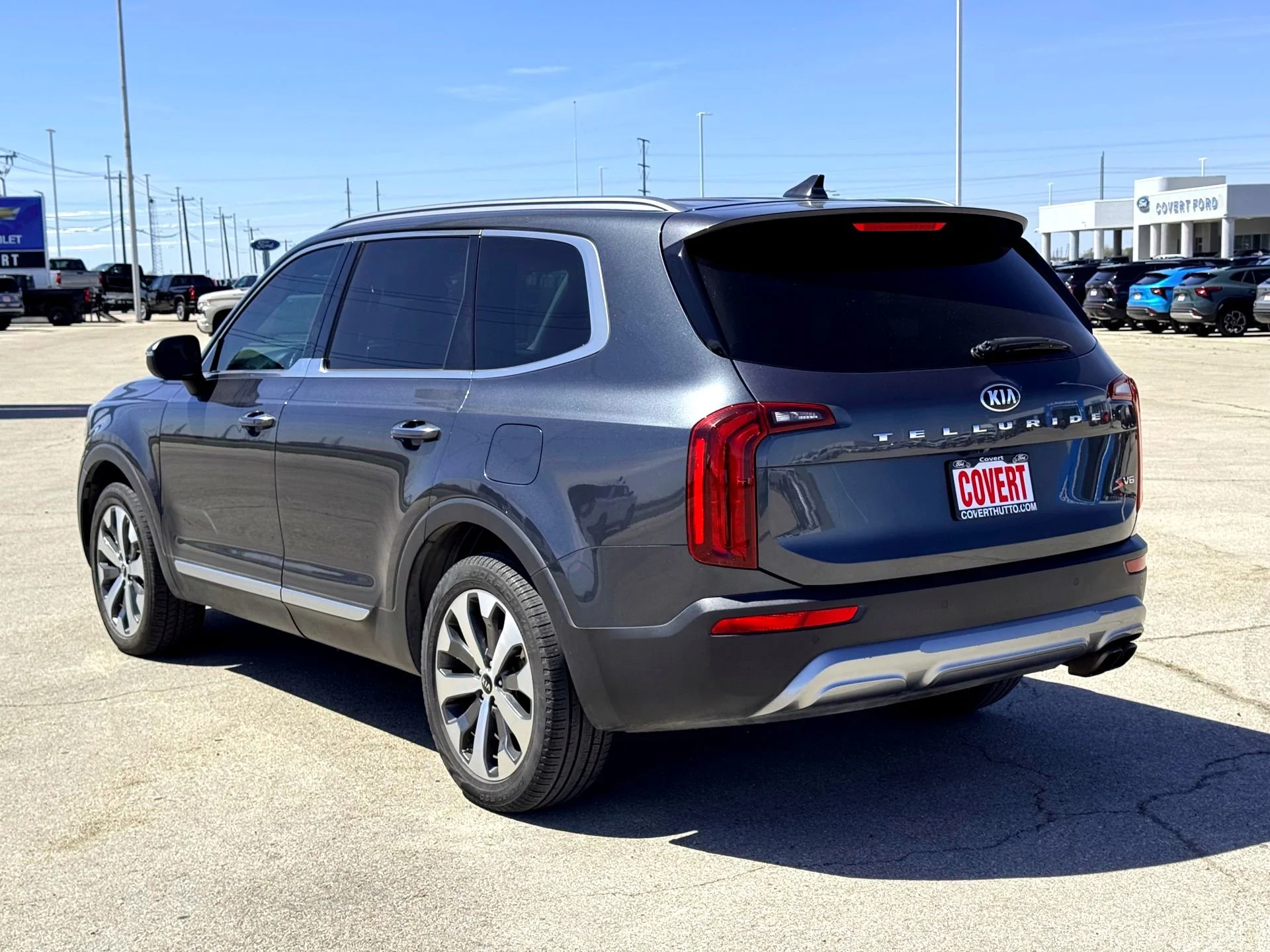 Used 2021 Gravity Grey Kia S image 9