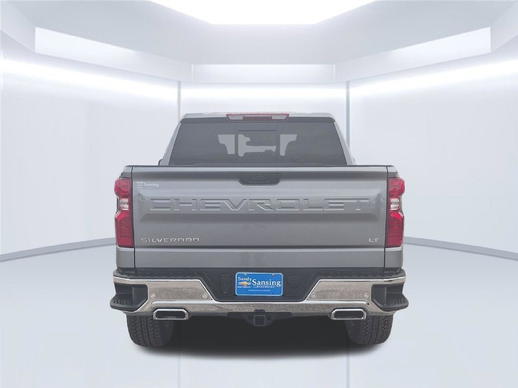 New 2026 Sterling Gray Metallic Chevrolet LT image 7