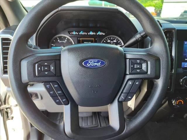 Used 2022 White Ford CREW XLT image 18