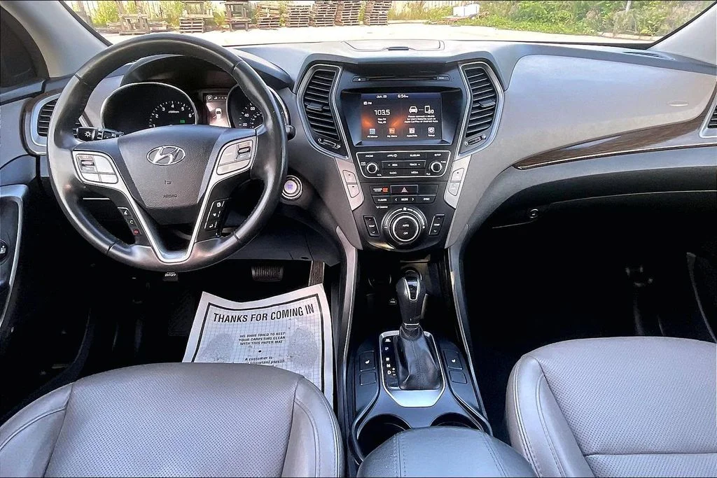 Used 2017 Black Hyundai 2.4 Base image 15