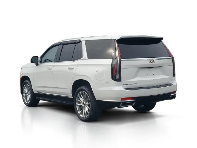 Used 2023 CRYSTAL WHITE TRICOAT Cadillac 4WD Premium Luxury image 5