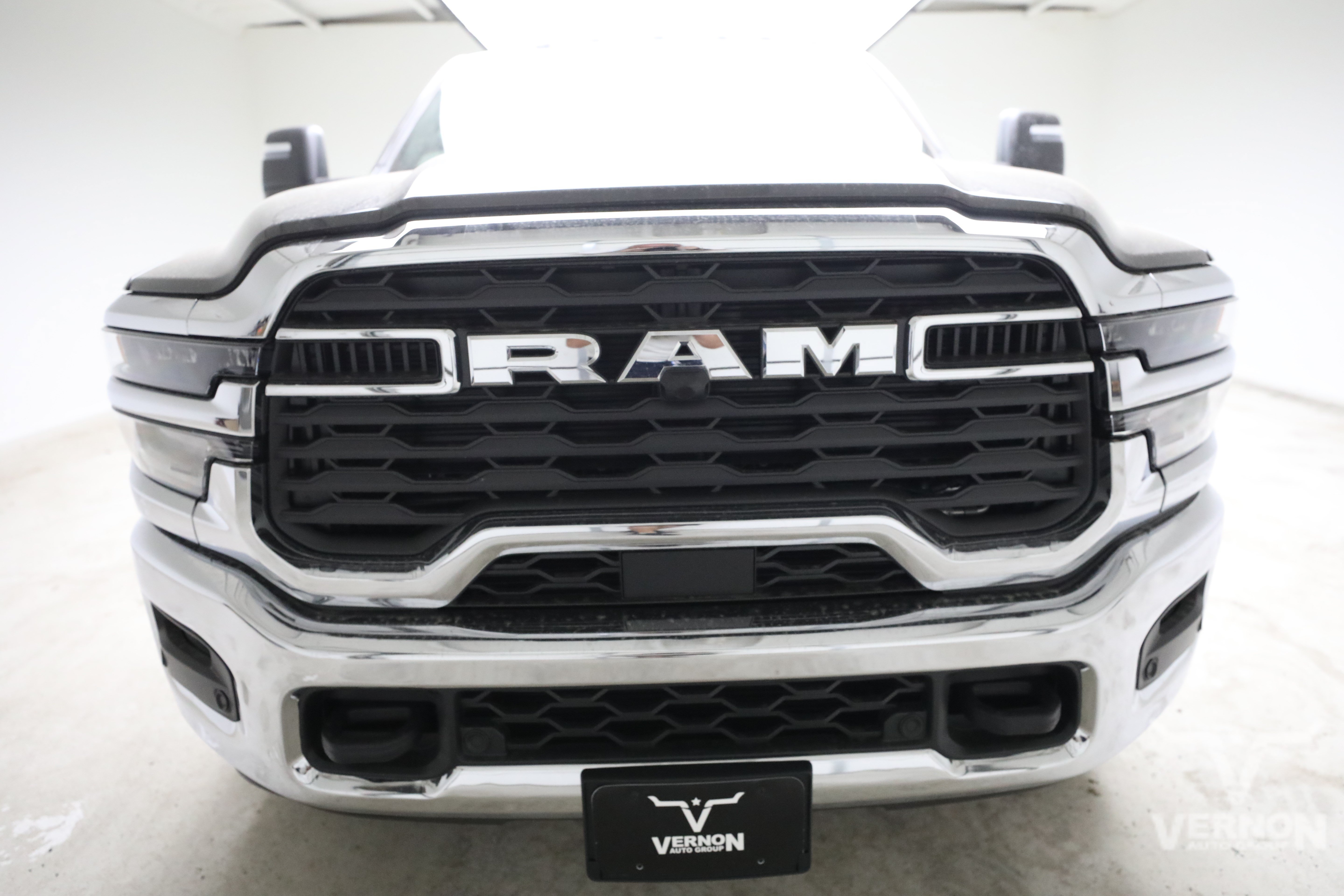 New 2026 Granite Crystal Metallic Clearcoat Ram N image 8