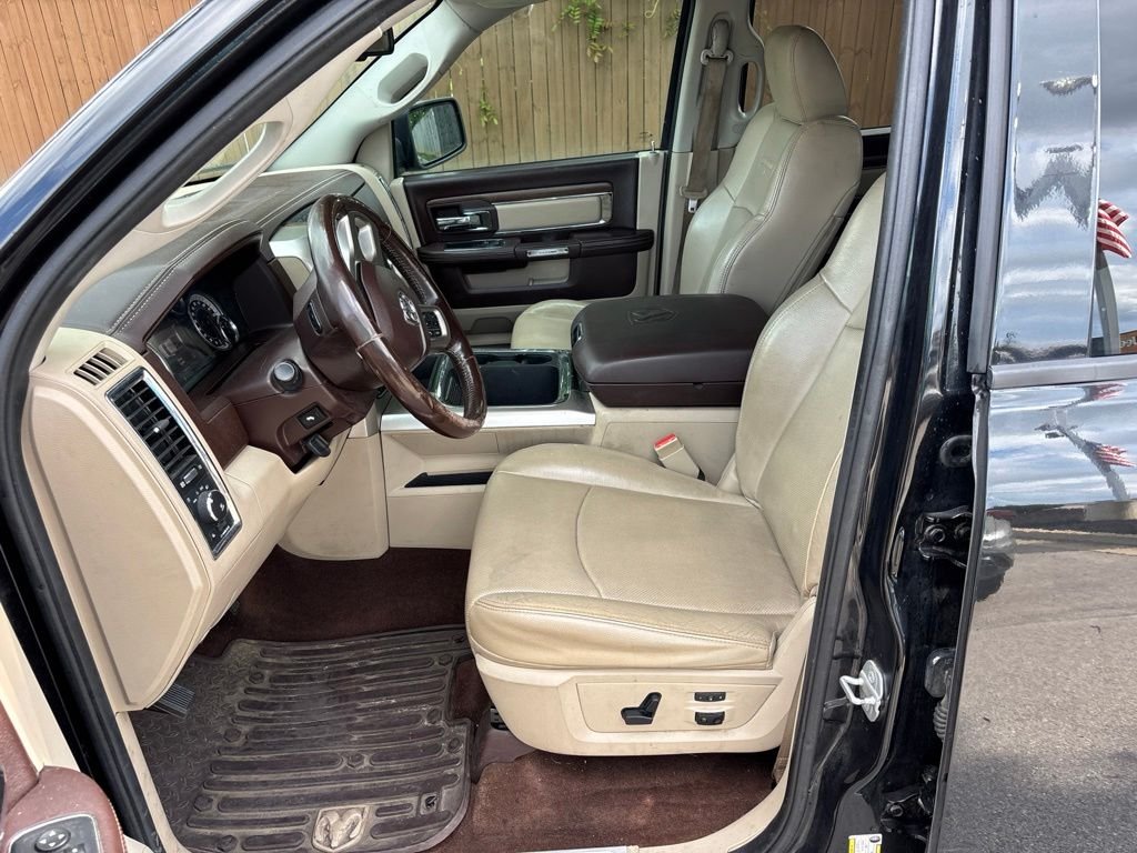 Used 2016 Black Ram Laramie image 8