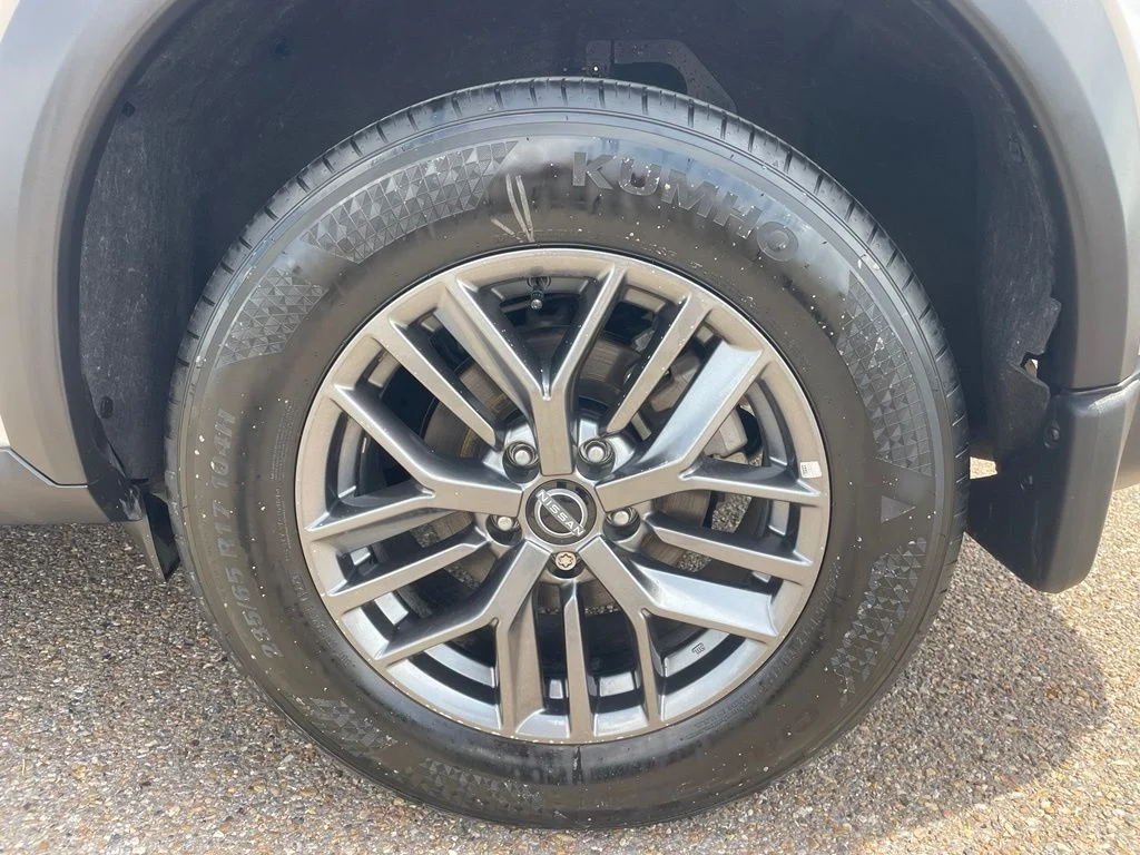 Certified Used 2024 Silver Nissan S image 17