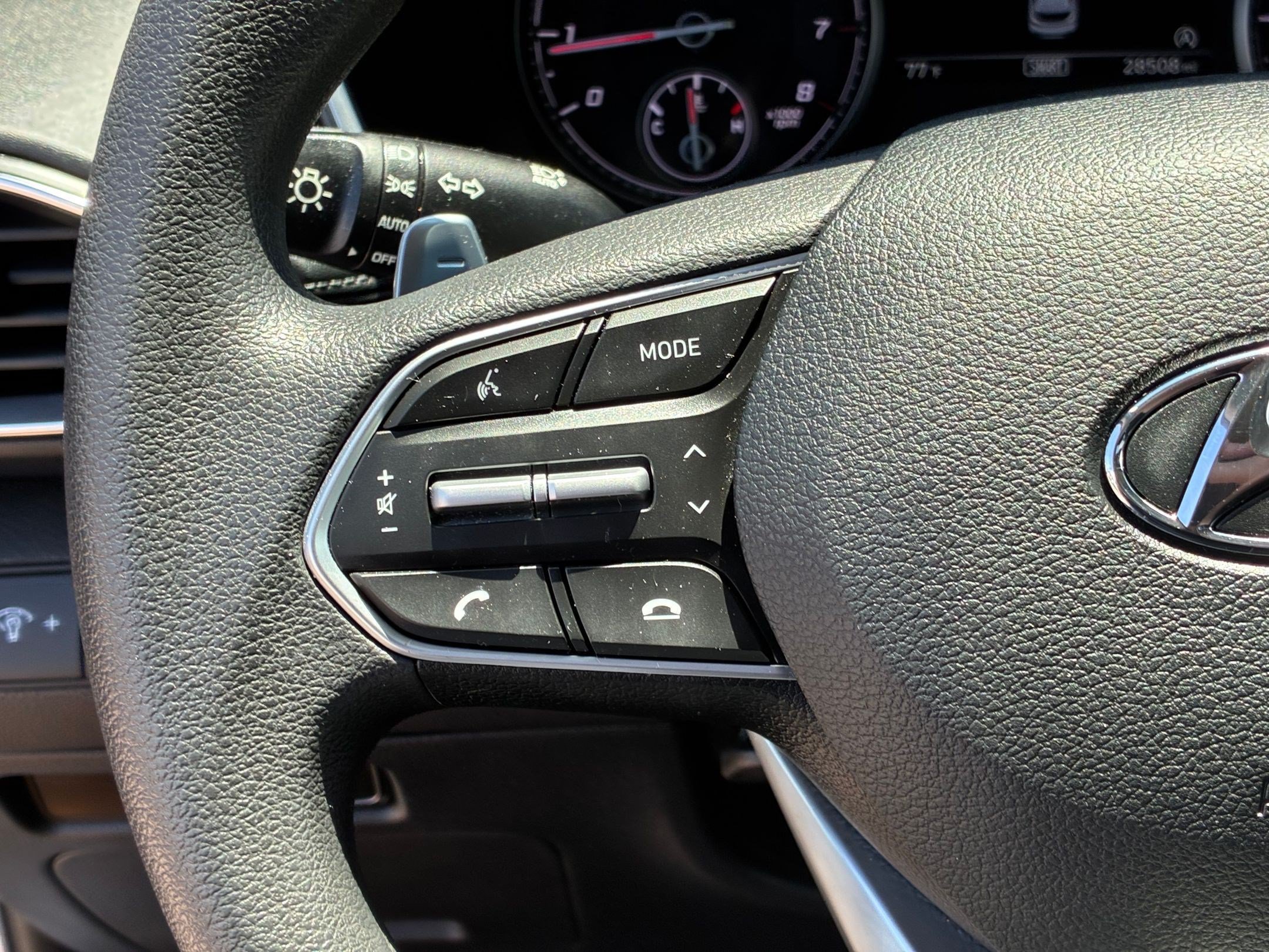 2021 Hyundai Santa Fe SEL - Photo 18