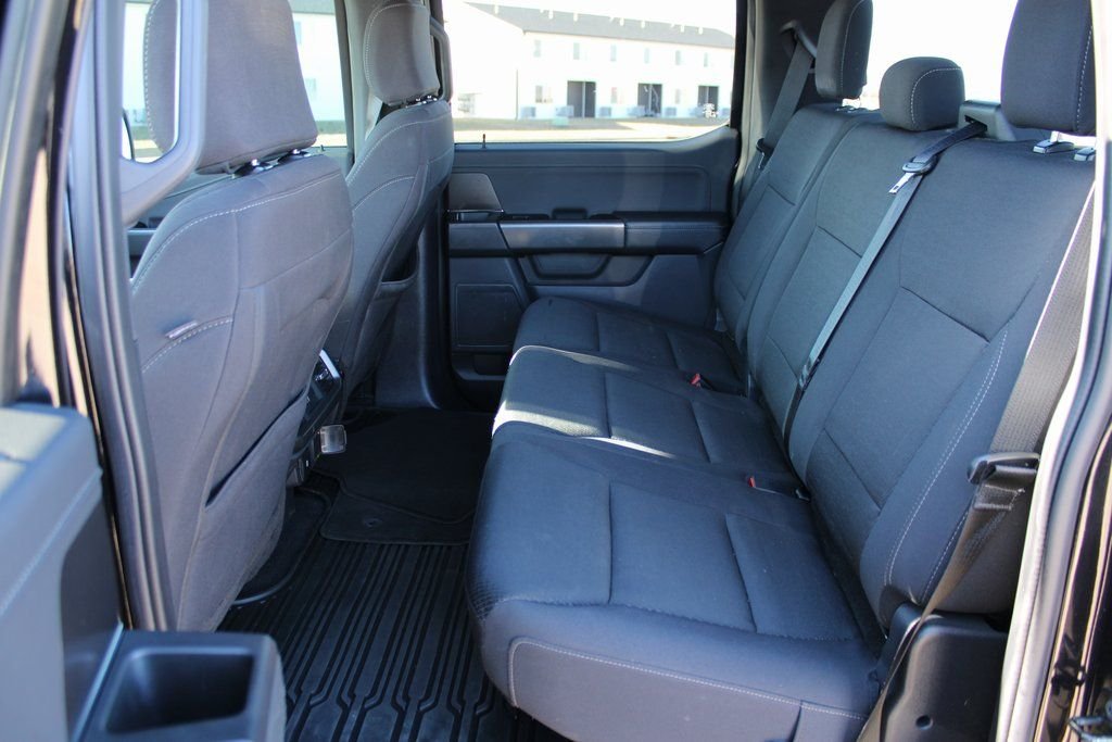 Used 2024  Ford XLT image 7