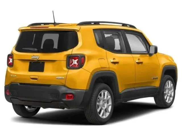 Used 2023 Solar Yellow Clearcoat Jeep Latitude image 3