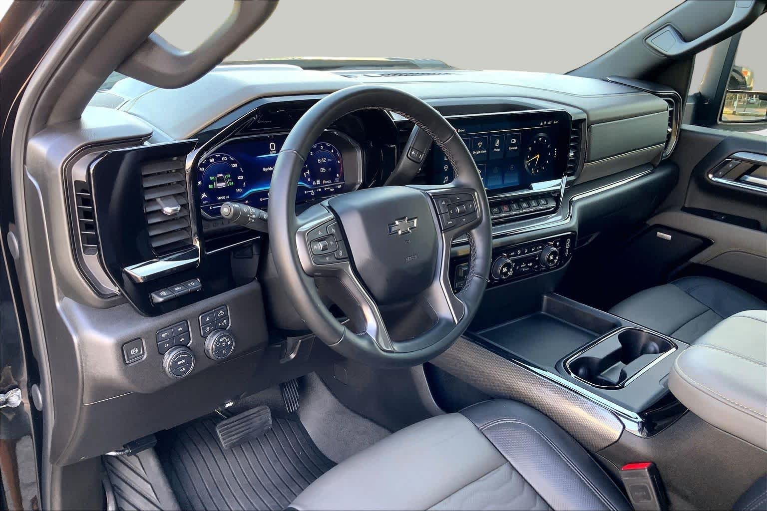 Used 2024 Black Chevrolet ZR2 image 18