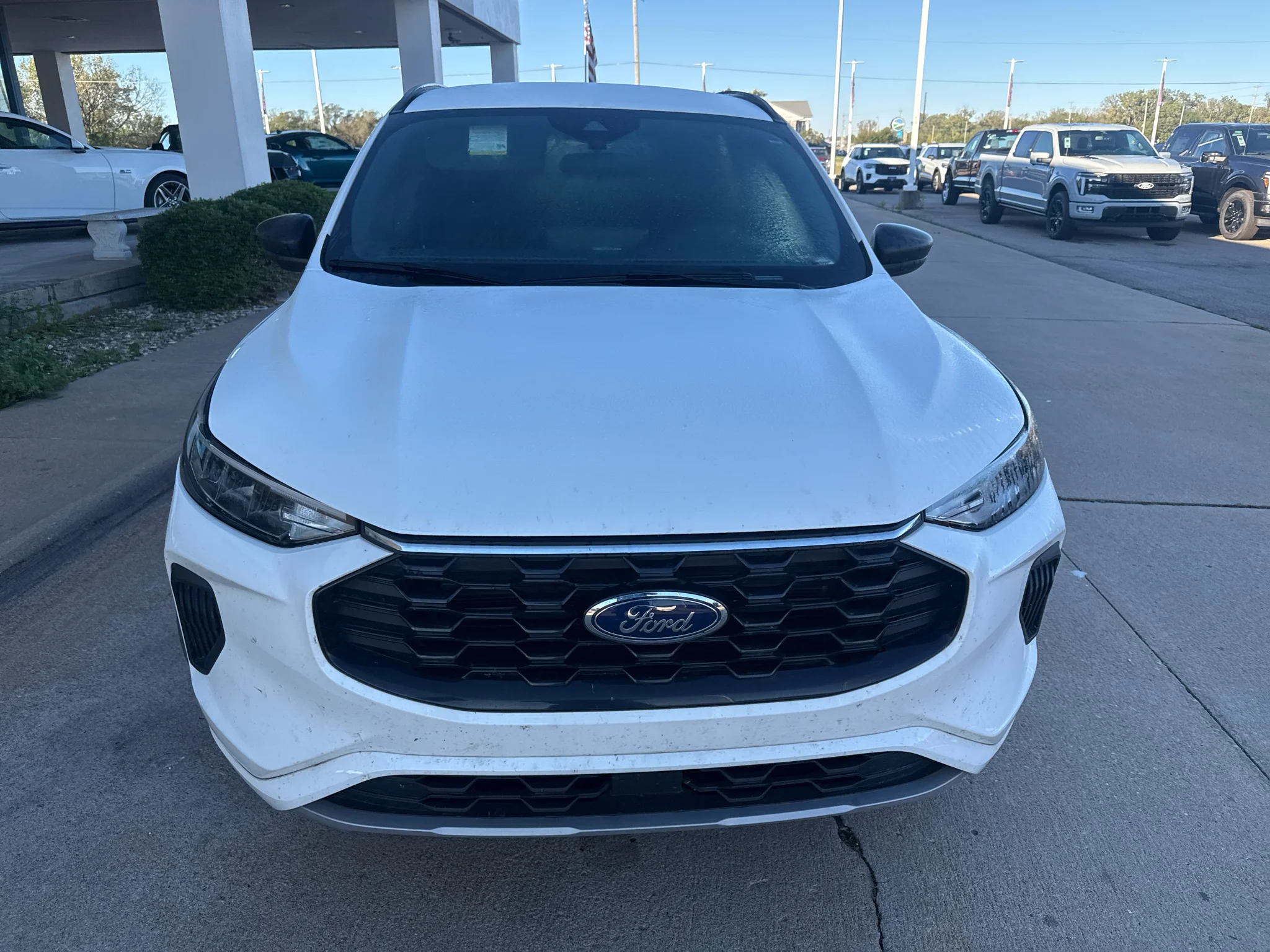Used 2024 Star White Metallic Tri-Coat Ford ST-Line image 3
