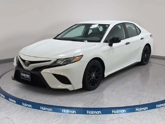 2020 Toyota Camry SE Nightshade