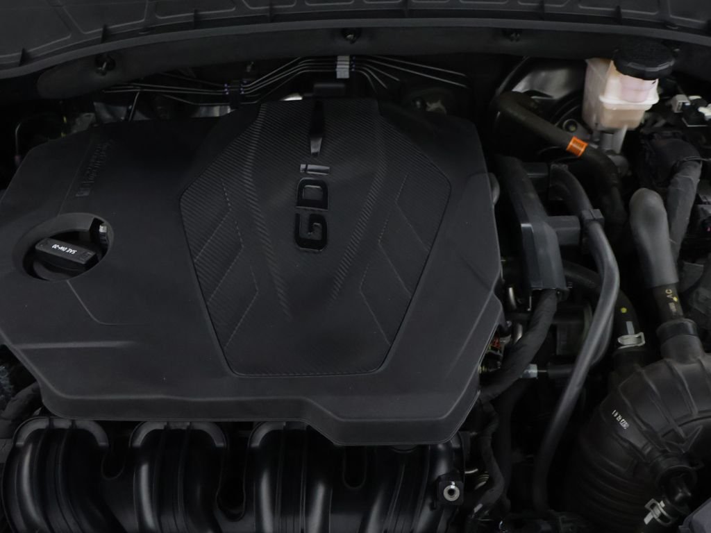 Used 2023 Black Hyundai SEL image 20