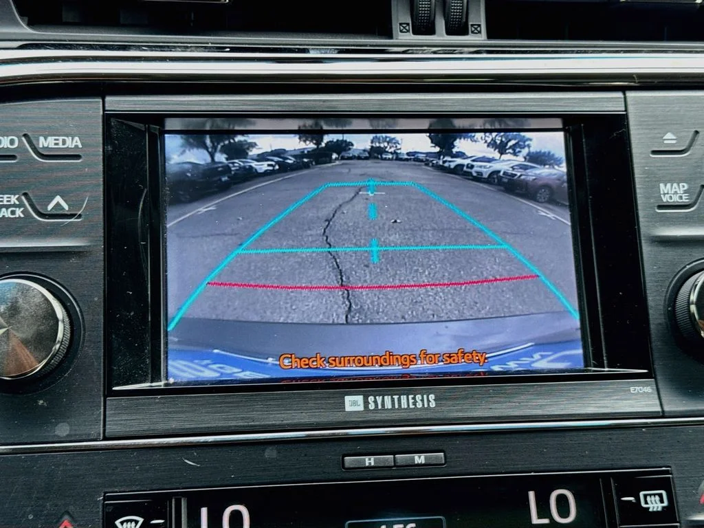 Used 2013 Gray Toyota XLE image 17