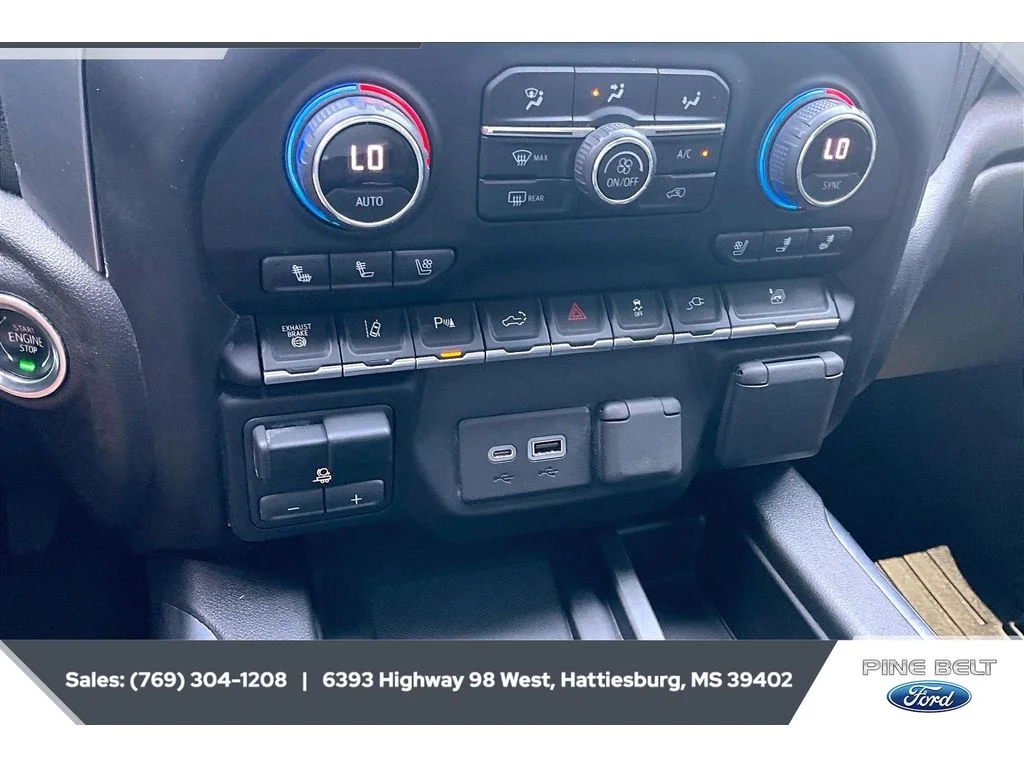 Used 2022 Iridescent Pearl Tricoat Chevrolet LTZ image 23