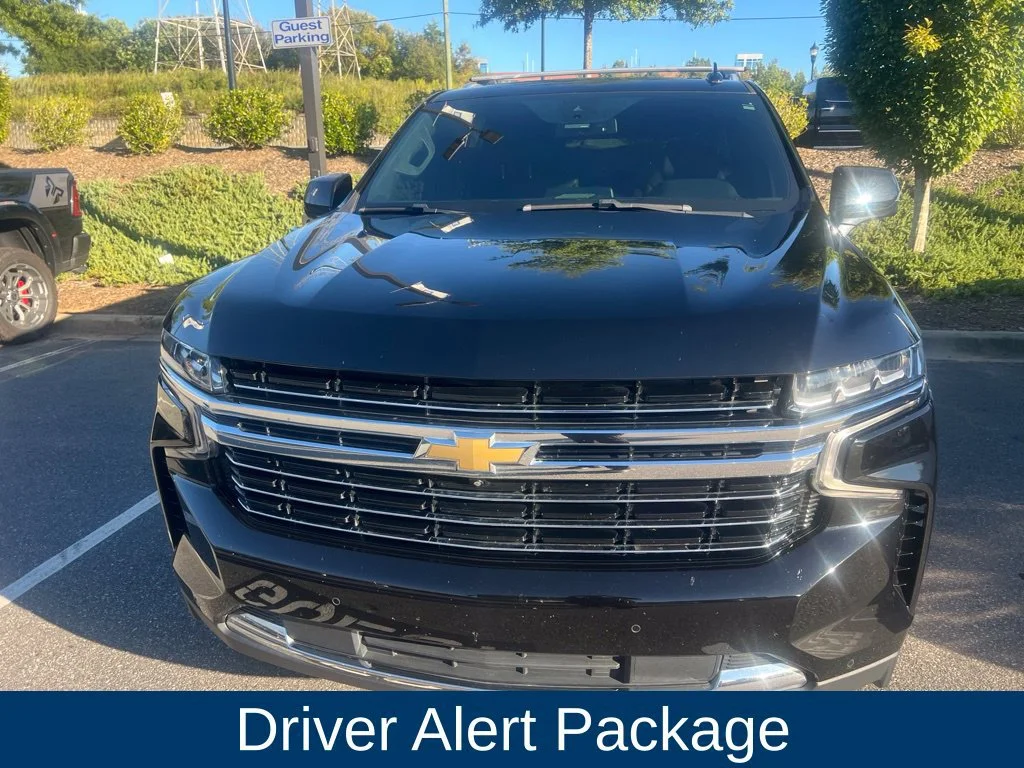 Used 2022 BLACK Chevrolet LT image 5
