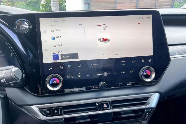 2025 Lexus RX 350 - Photo 6