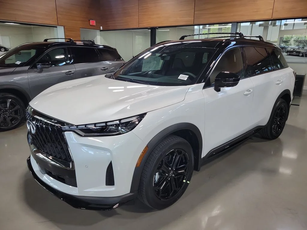 New 2027 2T RAD WHT INFINITI Sport AWD image 1