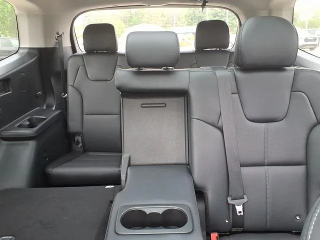 Used 2022  Kia SX image 6