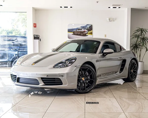 2024 Porsche 718 Cayman Base
