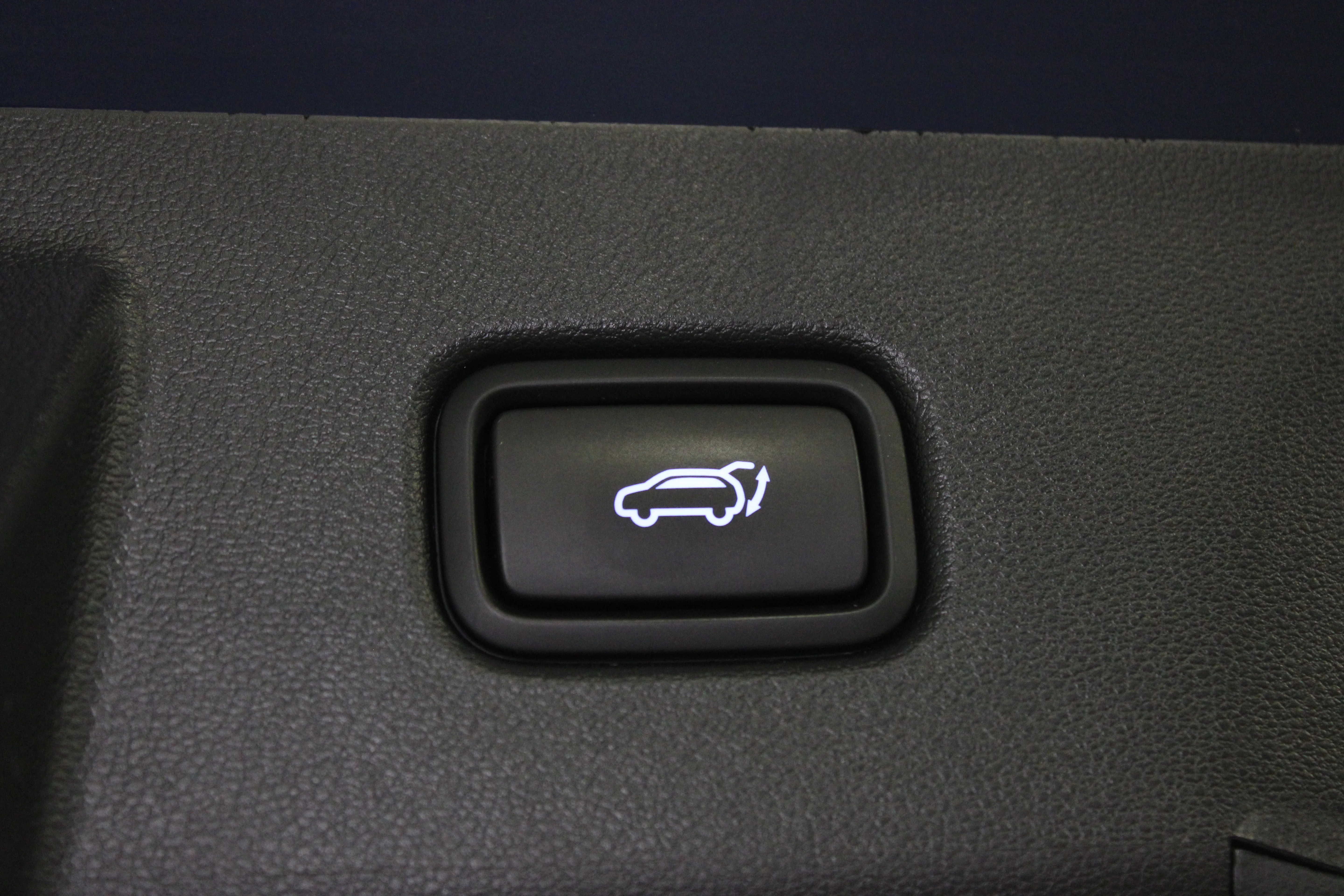 Used 2026 Atlantis Blue Hyundai SEL image 13