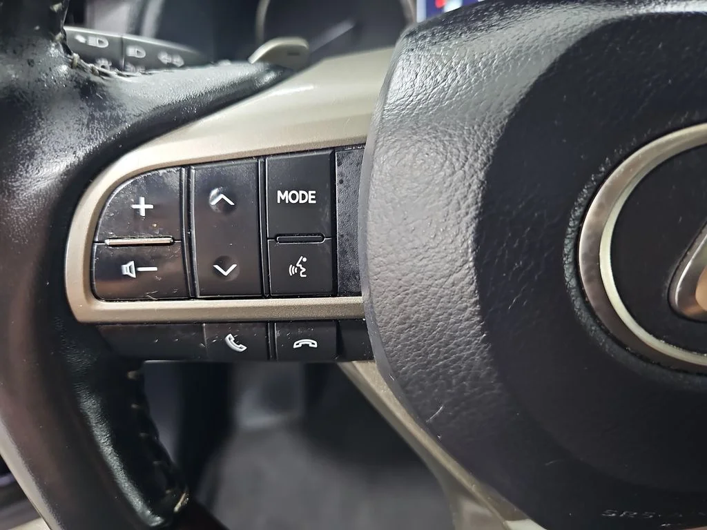 Used 2020 Blue Lexus 350 image 19