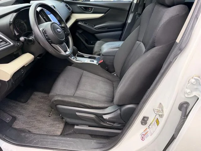 Used 2020 White Subaru Base image 8