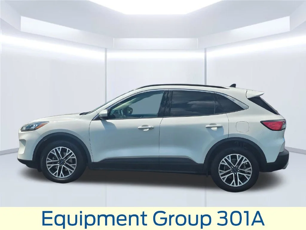 Certified Used 2020 White Ford SEL image 18