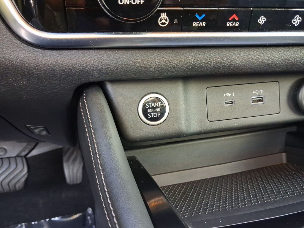 Certified Used 2021 Gray Nissan SL image 27