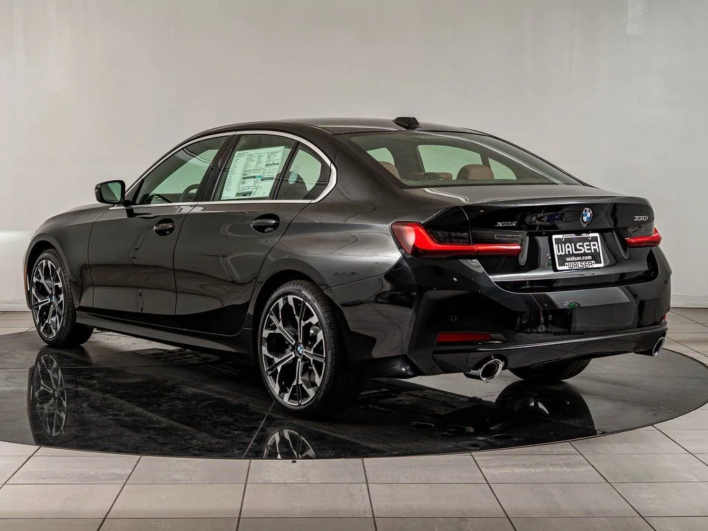 New 2026 Black Sapphire Metallic BMW 330i xDrive image 6