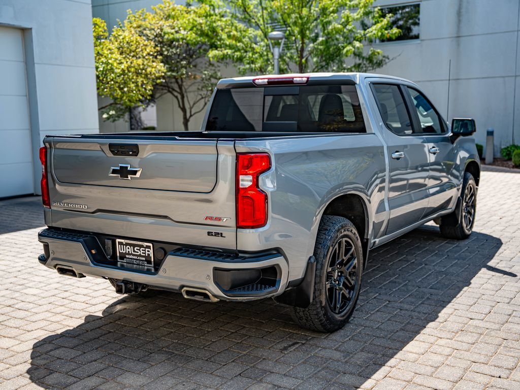 Used 2024 Dark Gray Chevrolet RST image 5