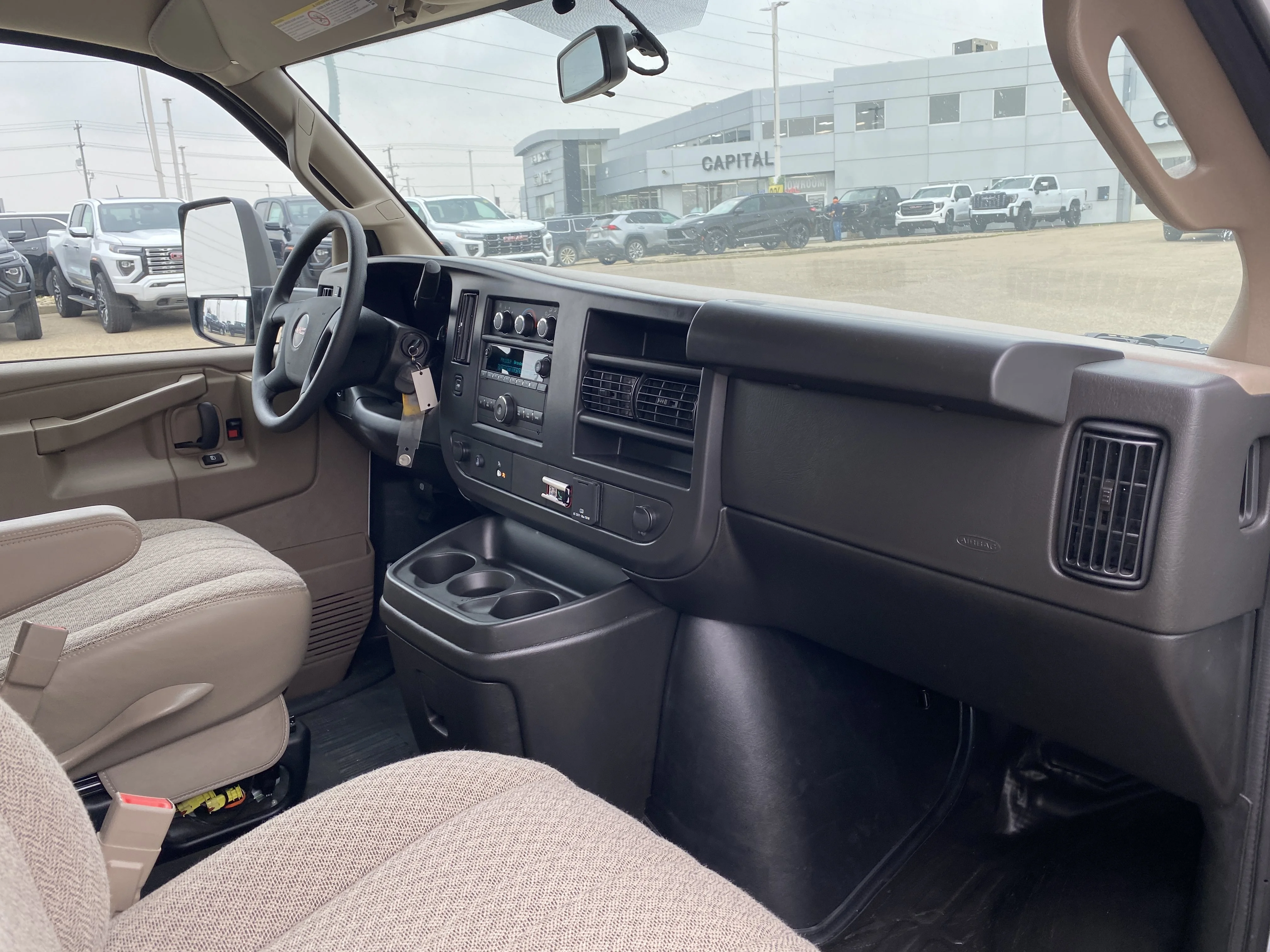 New 2026 Summit White GMC 4500 Van 177 image 16