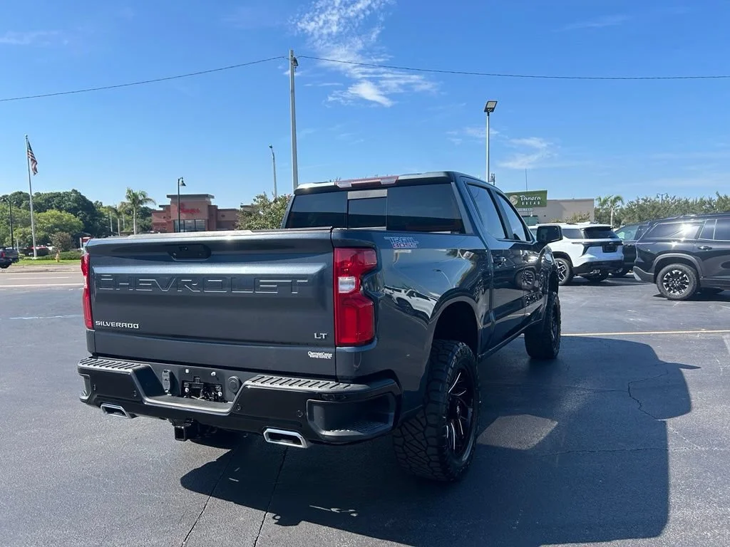 Used 2021 SHADOW GRAY METALLIC Chevrolet LT Trail Boss image 8