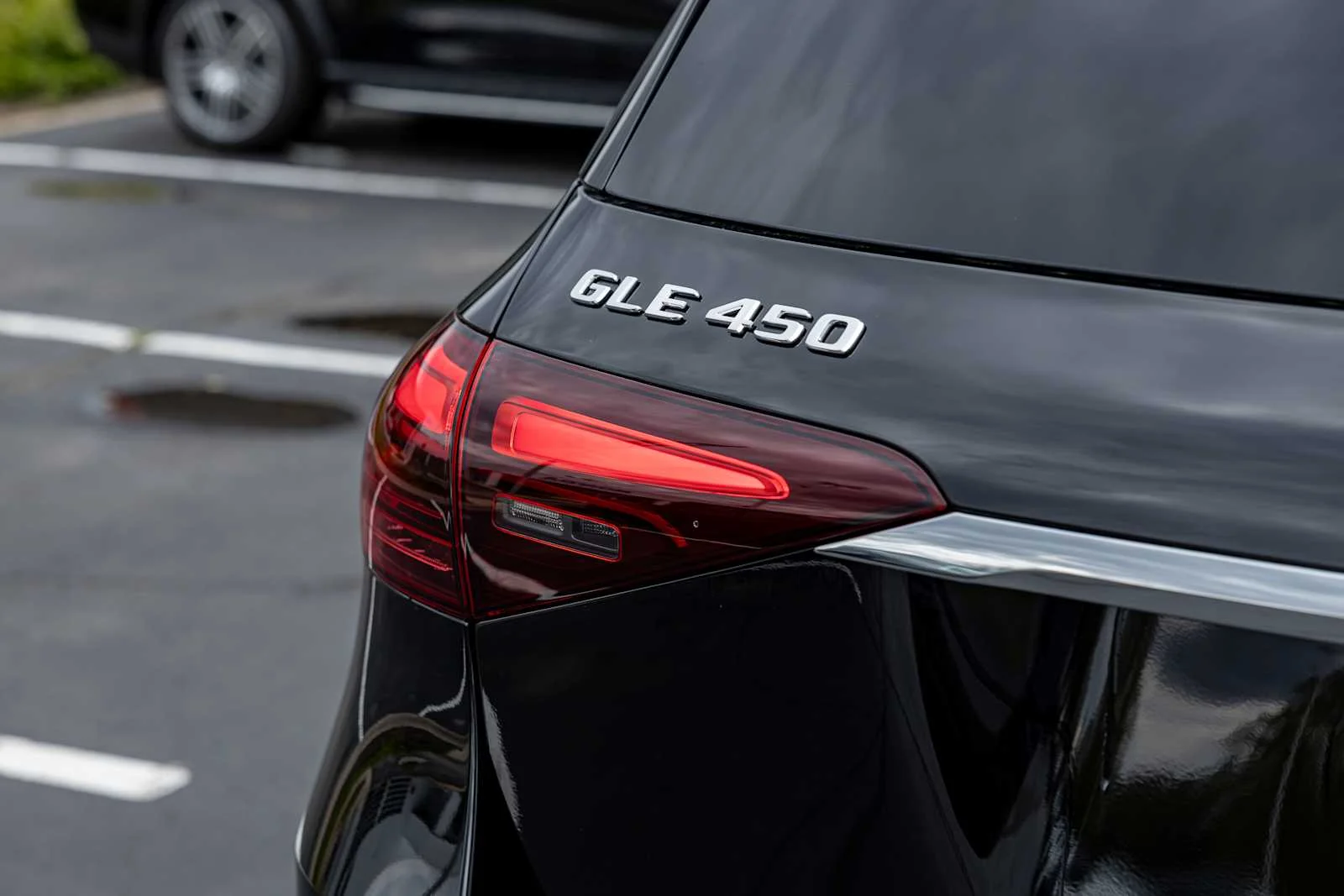 New 2026 Black Mercedes-Benz GLE 450 image 31
