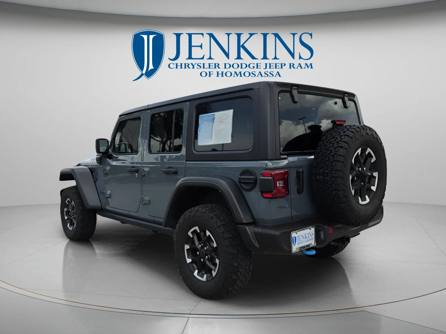 Used 2024 Anvil Clear Coat Jeep Rubicon image 7