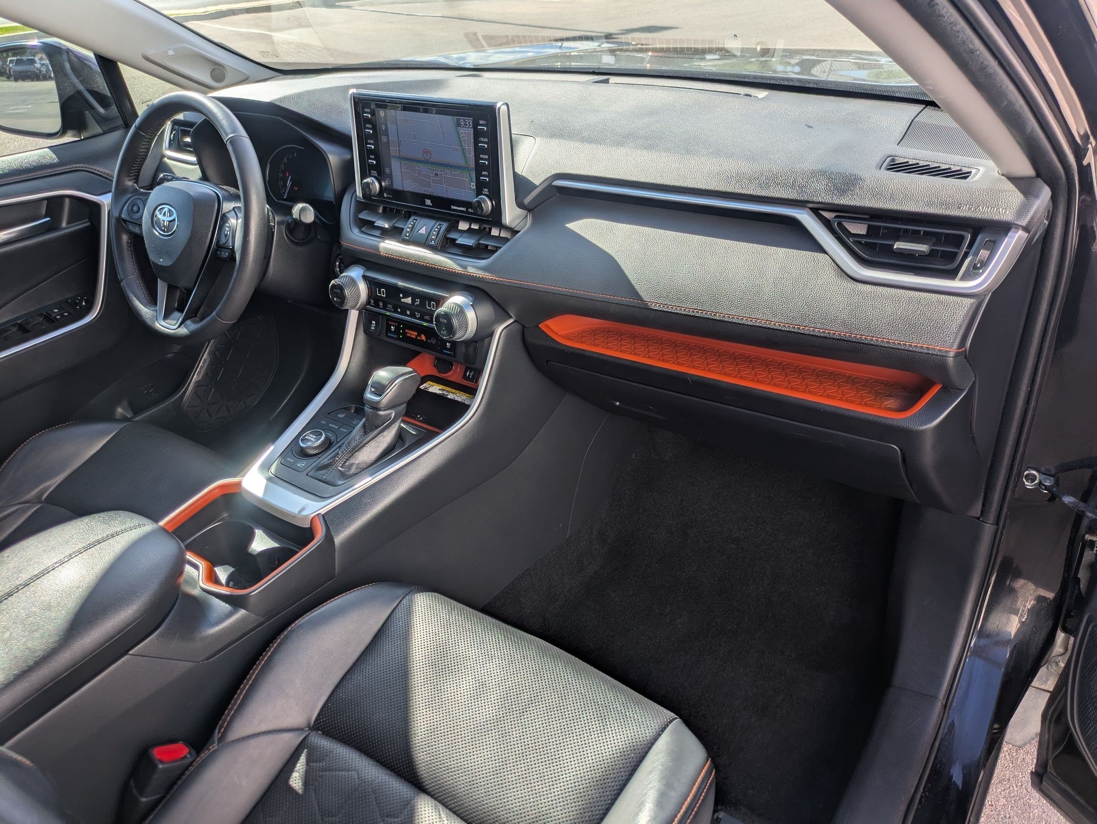 Used 2019 Midnight Black Metallic Toyota Adventure image 33