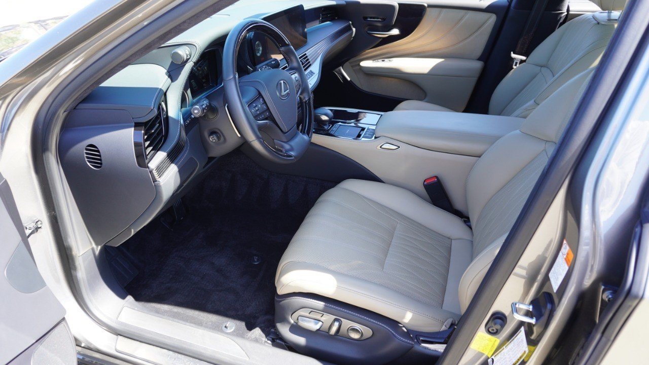 Certified Used 2022 Manganese Lexus LS 500 image 13