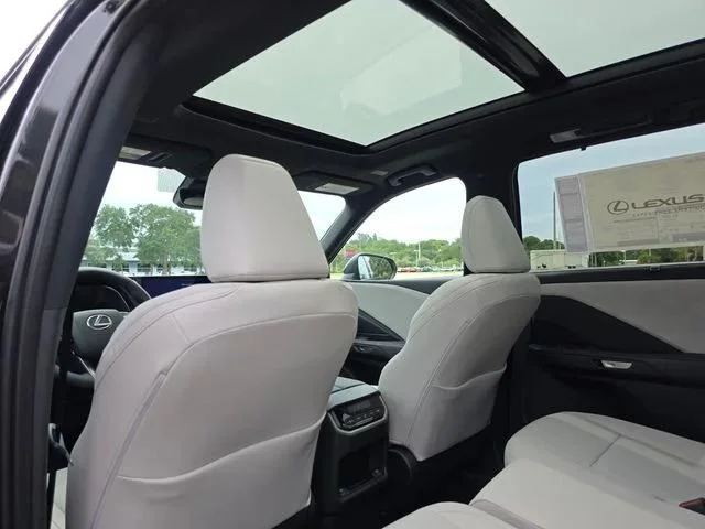 New 2026 Caviar Lexus PREMIUM AWD image 27