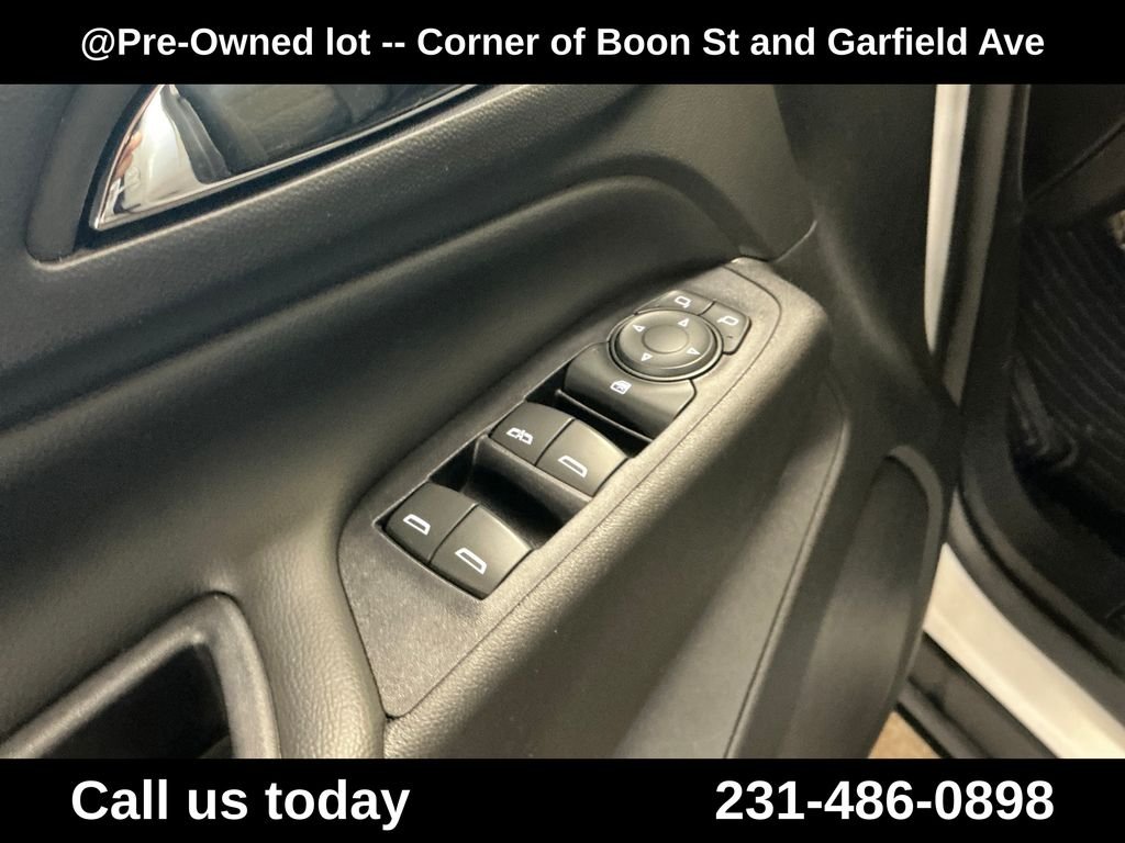 Used 2019 White Chevrolet LT image 16