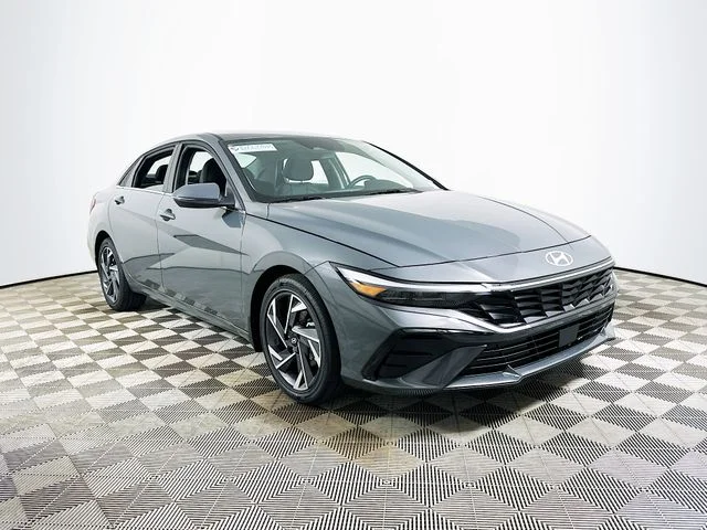 New 2026 Hyundai ELANTRA Limited