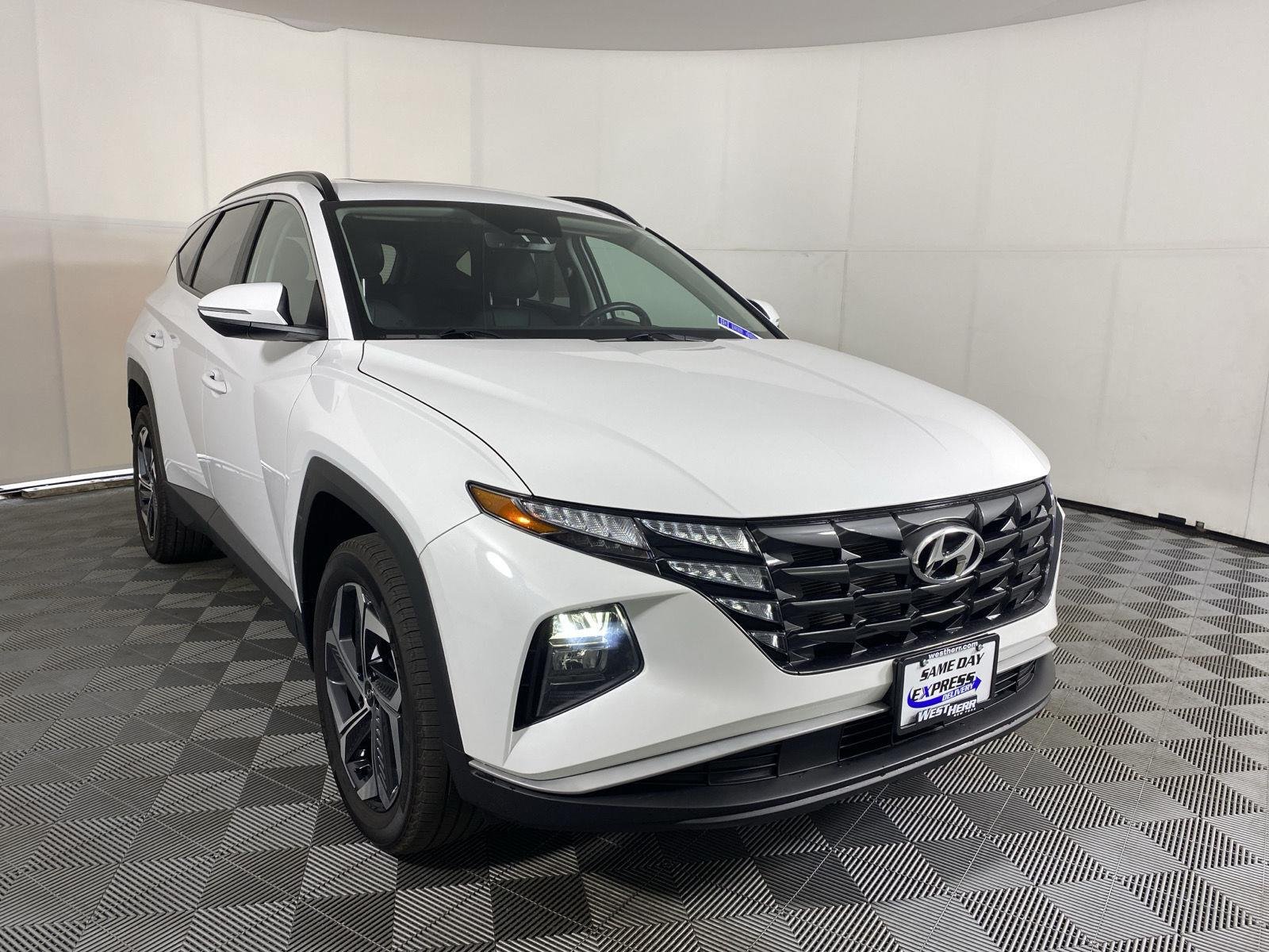 Used 2023 Serenity White Pearl Hyundai SEL image 17