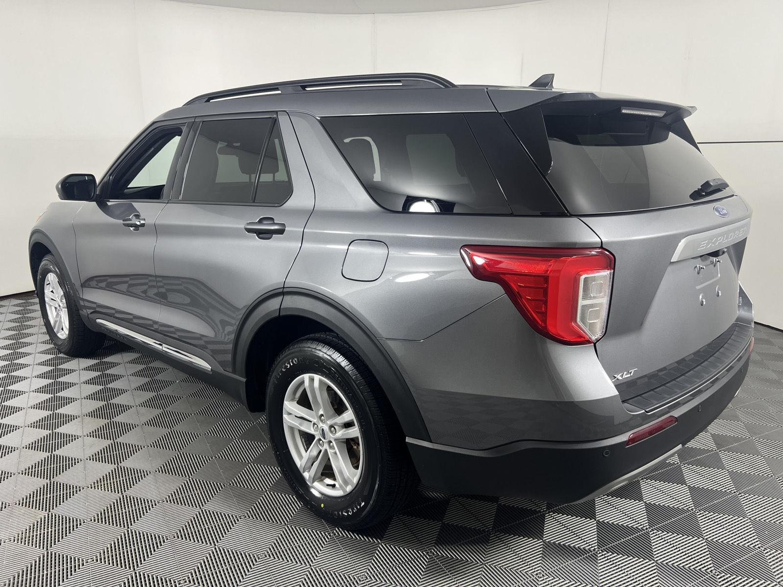 Used 2023 Carbonized Gray Ford XLT image 8