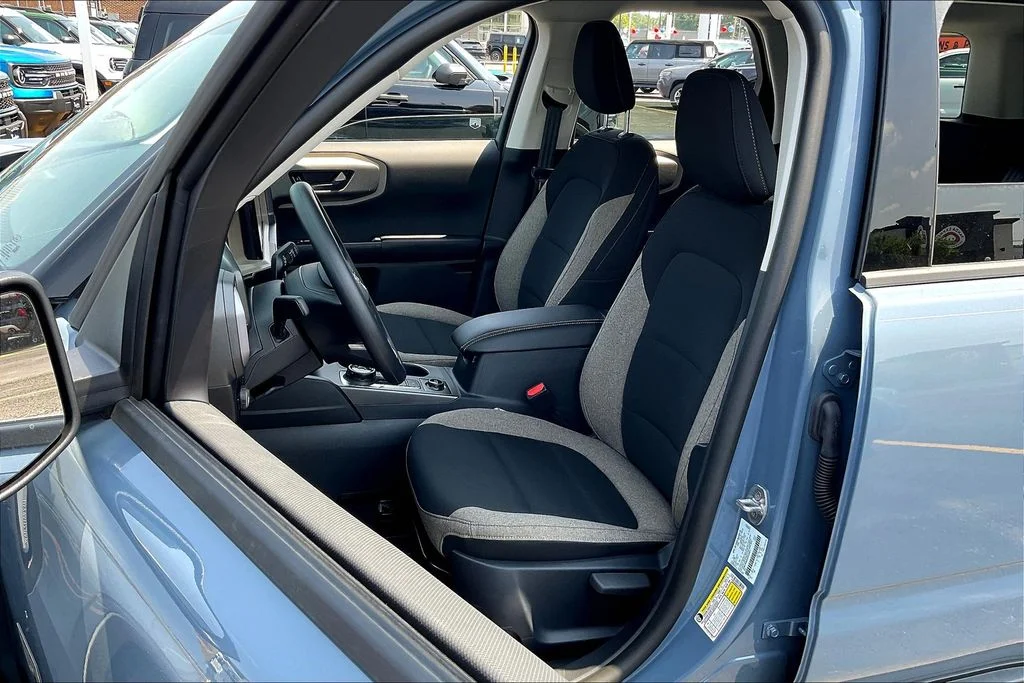New 2025 Azure Gray Metallic Tri-Coat Ford Big Bend® image 10