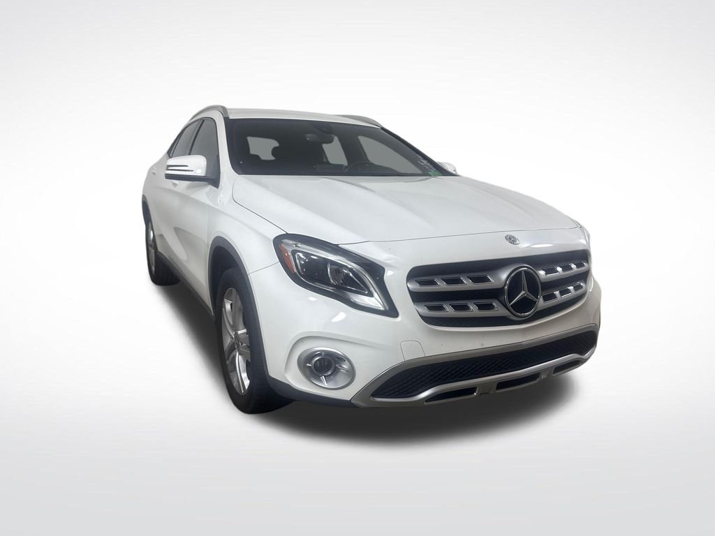 2020 Mercedes-Benz GLA GLA250's photo