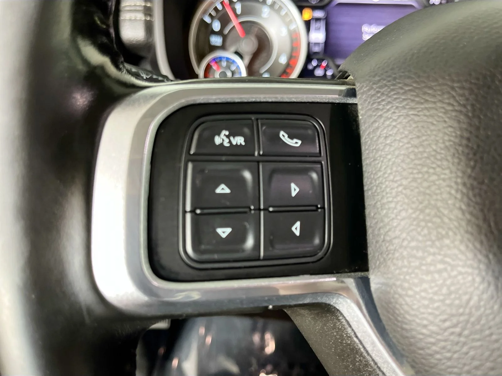 2022 RAM Ram 3500 Pickup Laramie - Photo 14
