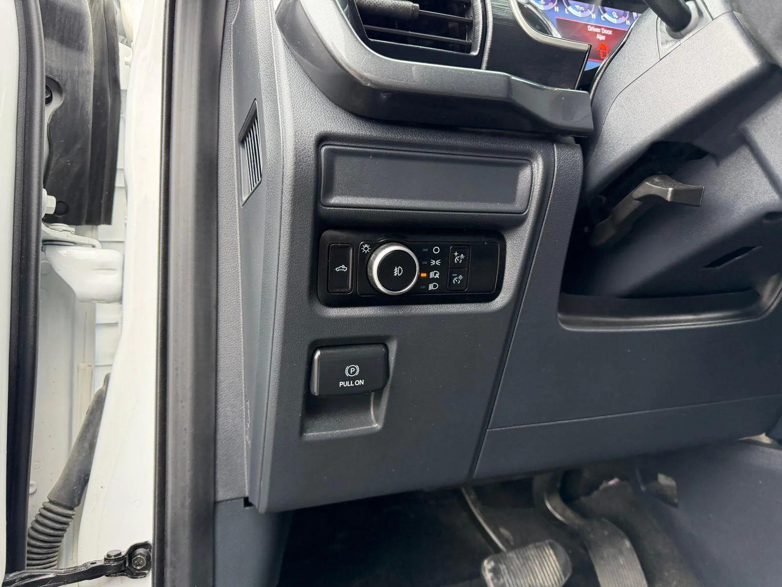 2023 Ford F-150 XLT - Photo 28