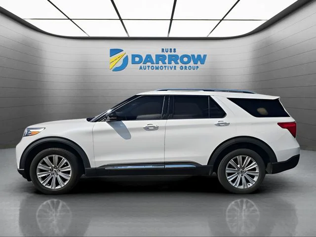 Used 2020 White Ford Limited image 2