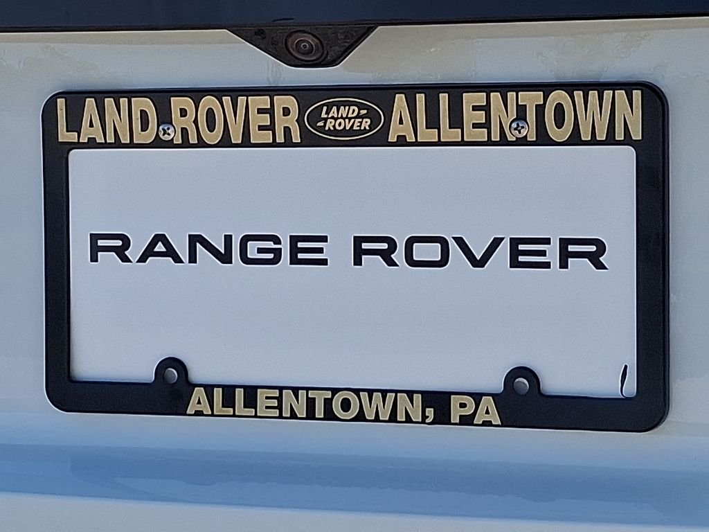 New 2026 Fuji White Land Rover SE image 19