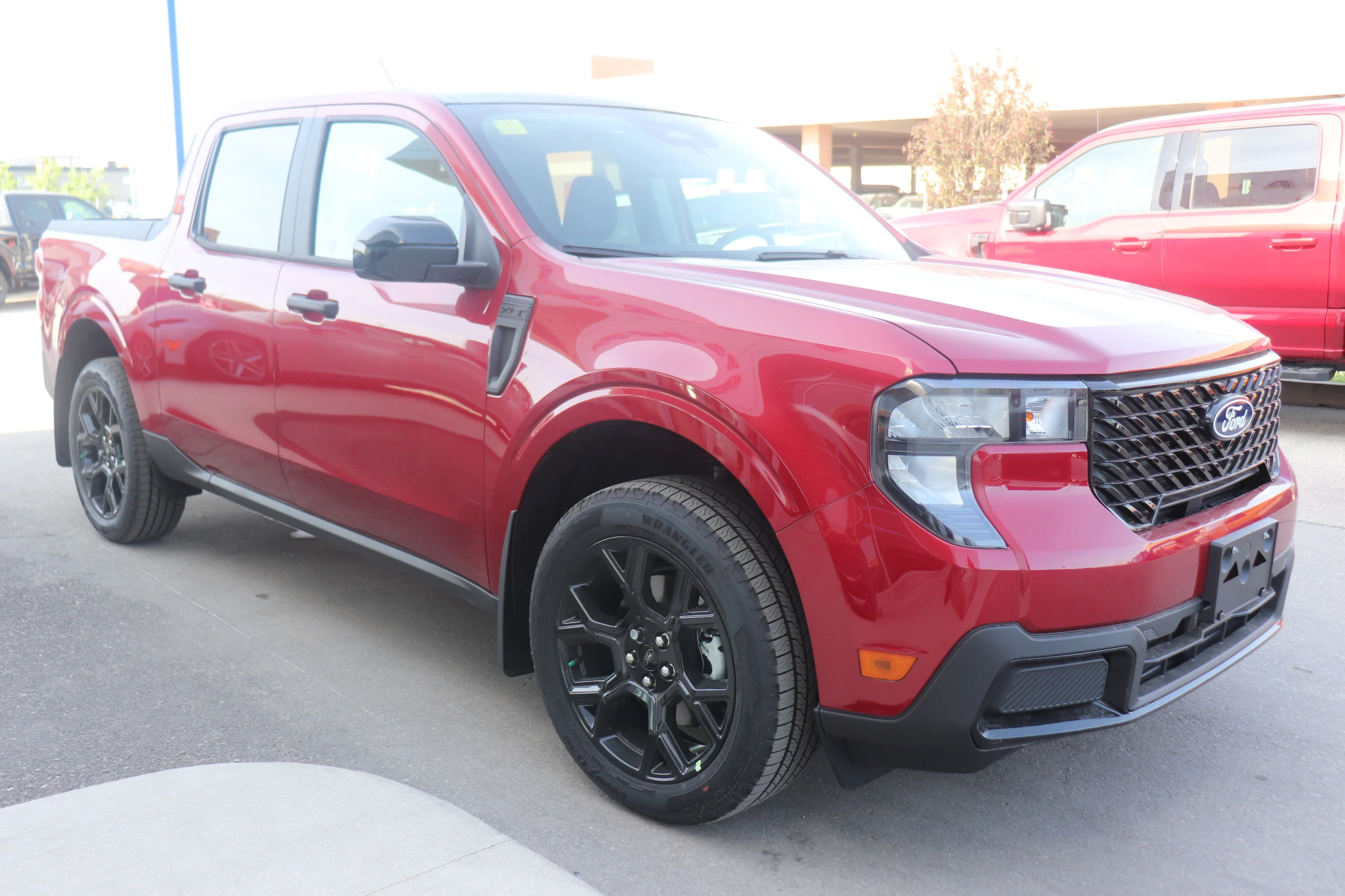 New 2026 RUBY RED METALLIC TINTED CC Ford XLT image 5
