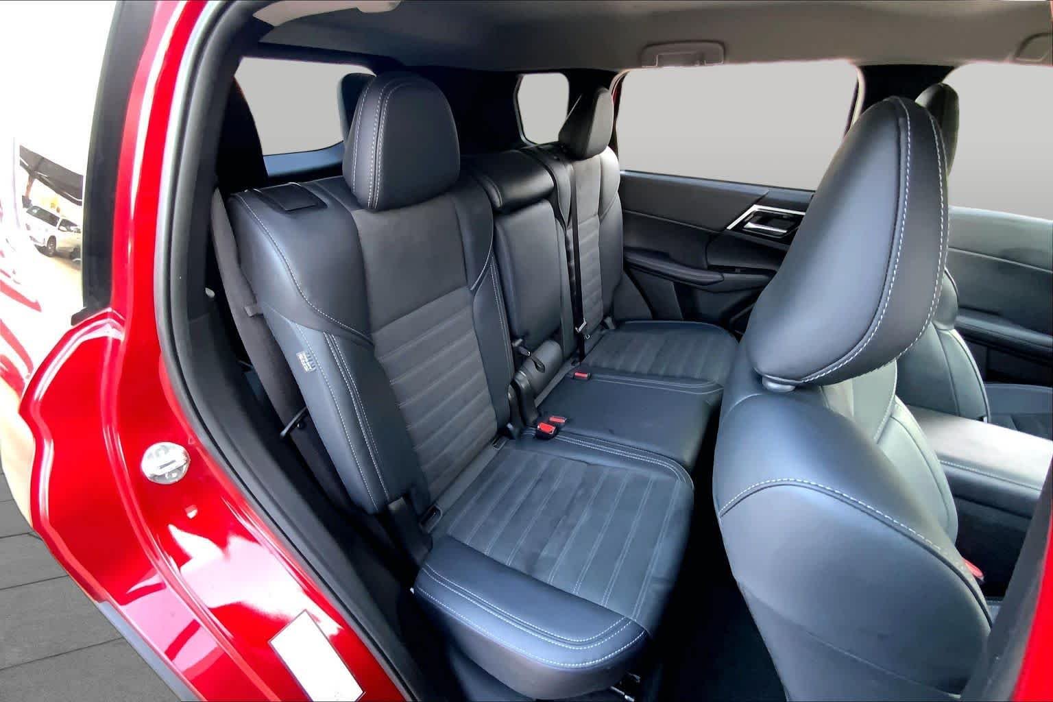 Used 2025 Red Diamond Mitsubishi SE image 19