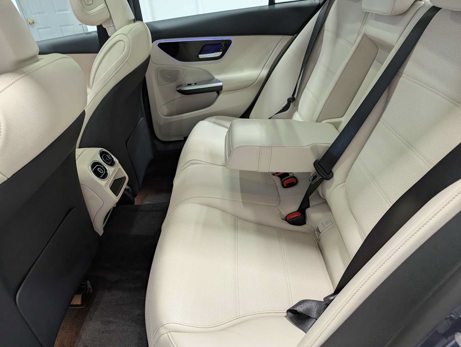 New 2026 Twilight Blue Metallic Mercedes-Benz C 300 image 20