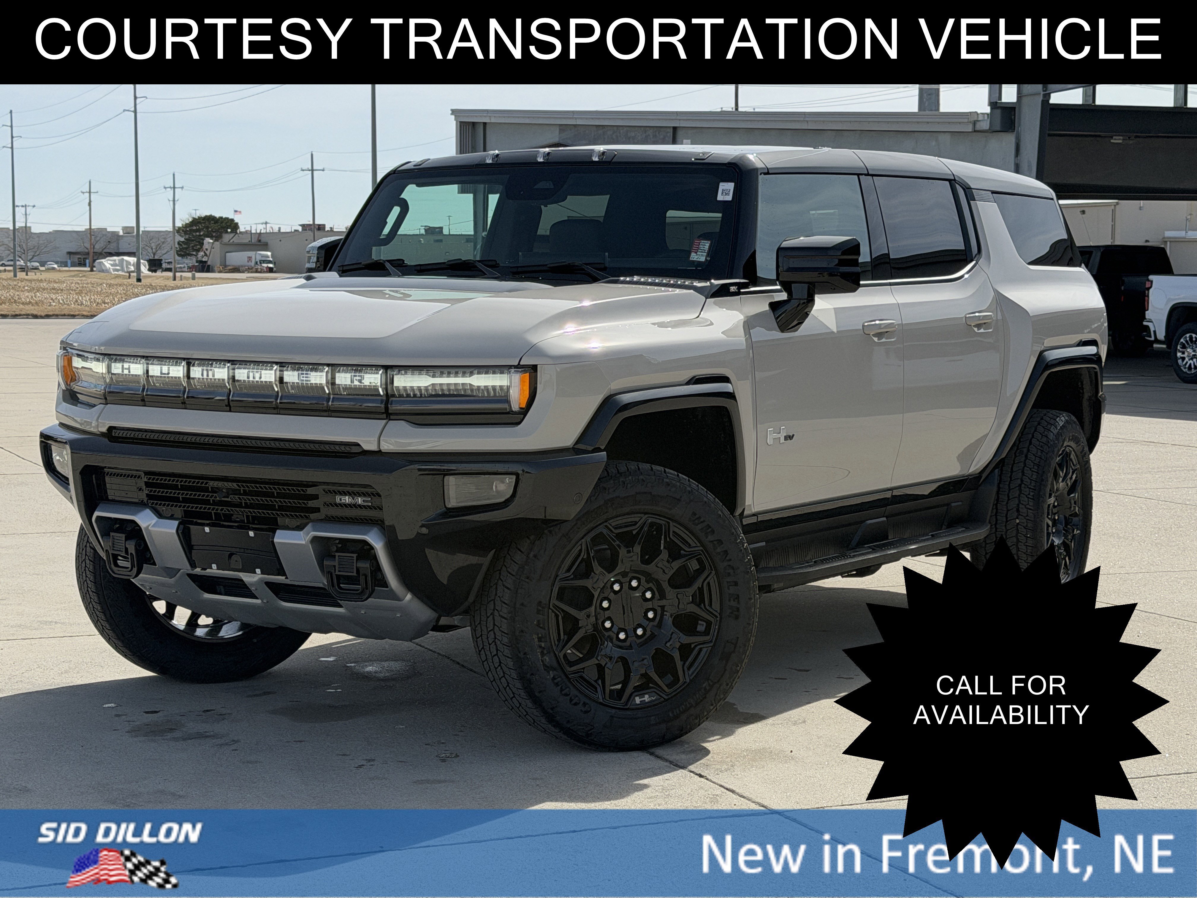 2026 GMC Hummer EV 2X SUV's photo